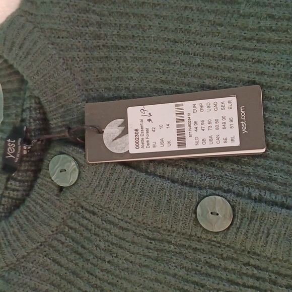 NEW WITH TAGS! Yest 10 Dark Forest Green Button Up Sweater (4455) - Picture 8 of 9